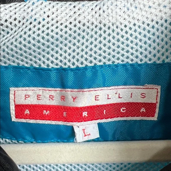 Vintage Perry Ellis America Windbreaker - Picture 7 of 9